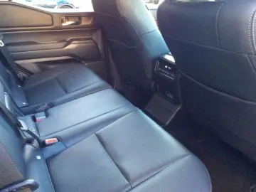 TOYOTA Toyota Land Cruiser 2.8 D Adventure A T