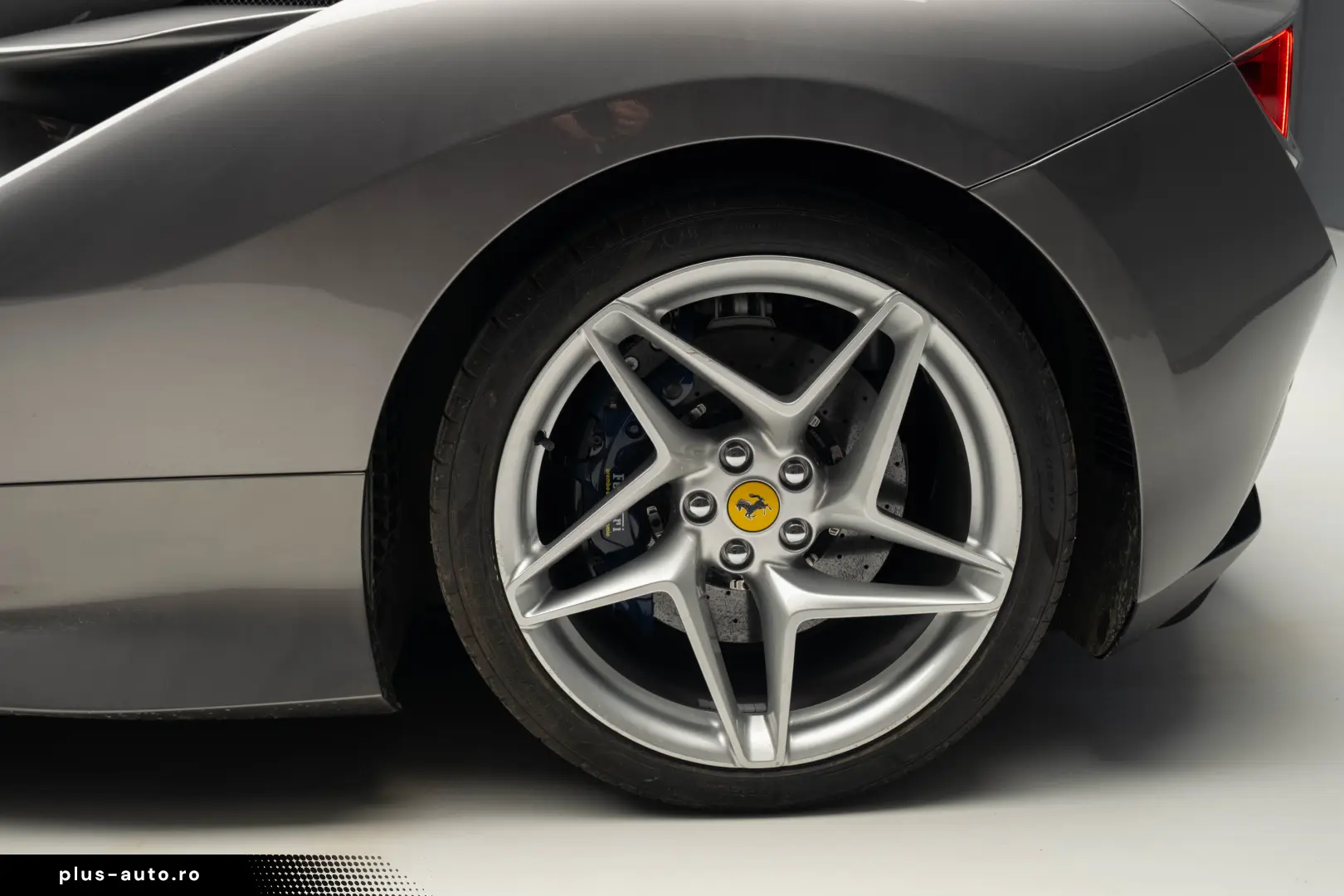 2021 Ferrari F8 Spider Lift PPF Carbon