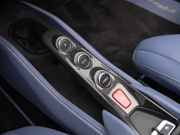 2021 Ferrari F8 Spider Lift PPF Carbon