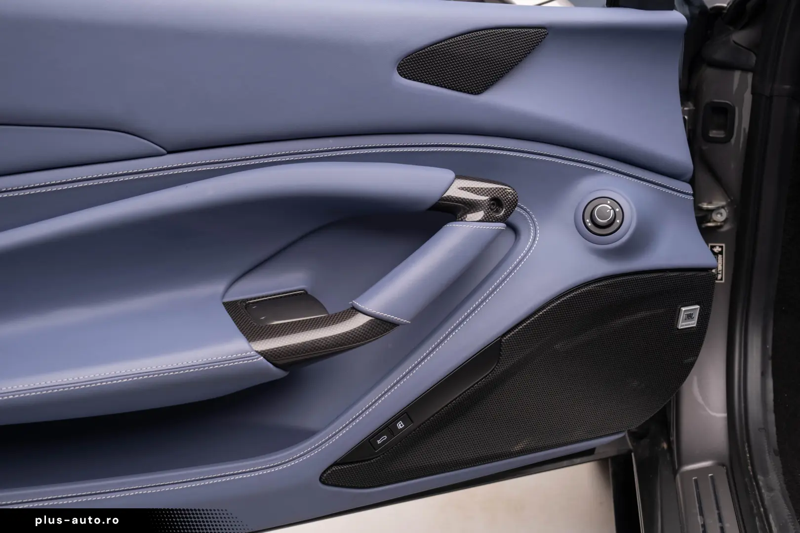 2021 Ferrari F8 Spider Lift PPF Carbon