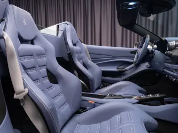 2021 Ferrari F8 Spider Lift PPF Carbon