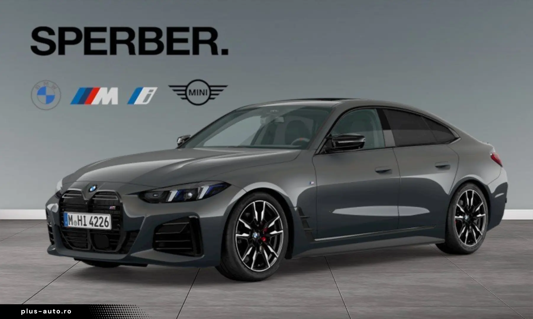 BMW M440i xDrive M Sportpaket Pro Glasdach Driving A