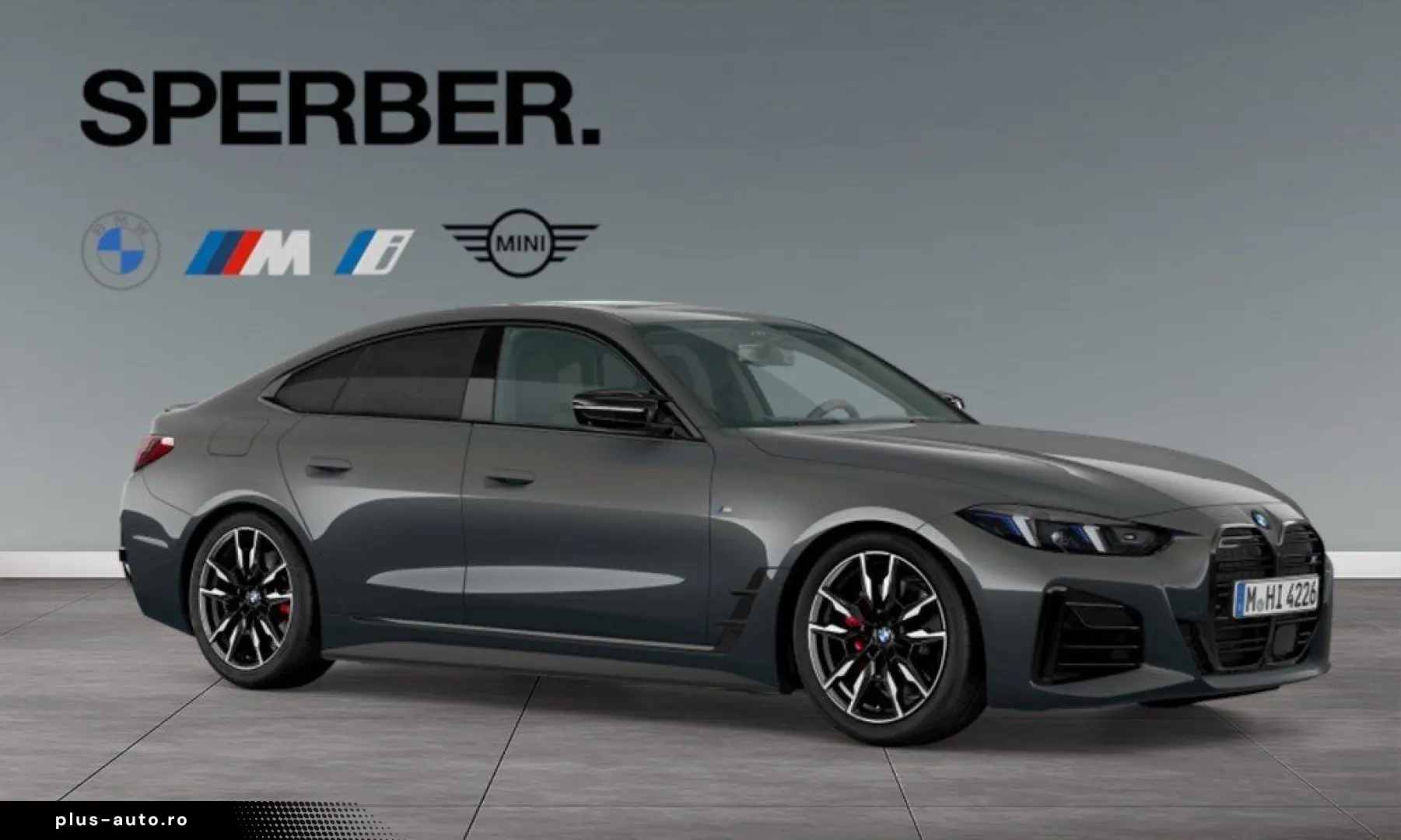 BMW M440i xDrive M Sportpaket Pro Glasdach Driving A