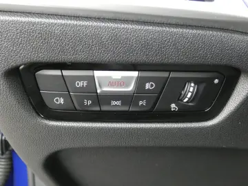 BMW M440i xDrive Gran Coupé HK HiFi DAB LED GSD