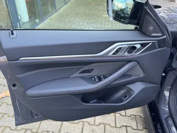 BMW M440i xDrive M Sport PRO Glasd. h&k 360  DA-Pro