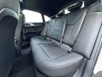 BMW M440i xDrive M Sport PRO Glasd. h&k 360  DA-Pro