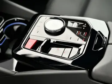 BMW M5 Touring M Drivers P. DAB LED RFK Komfortzg.