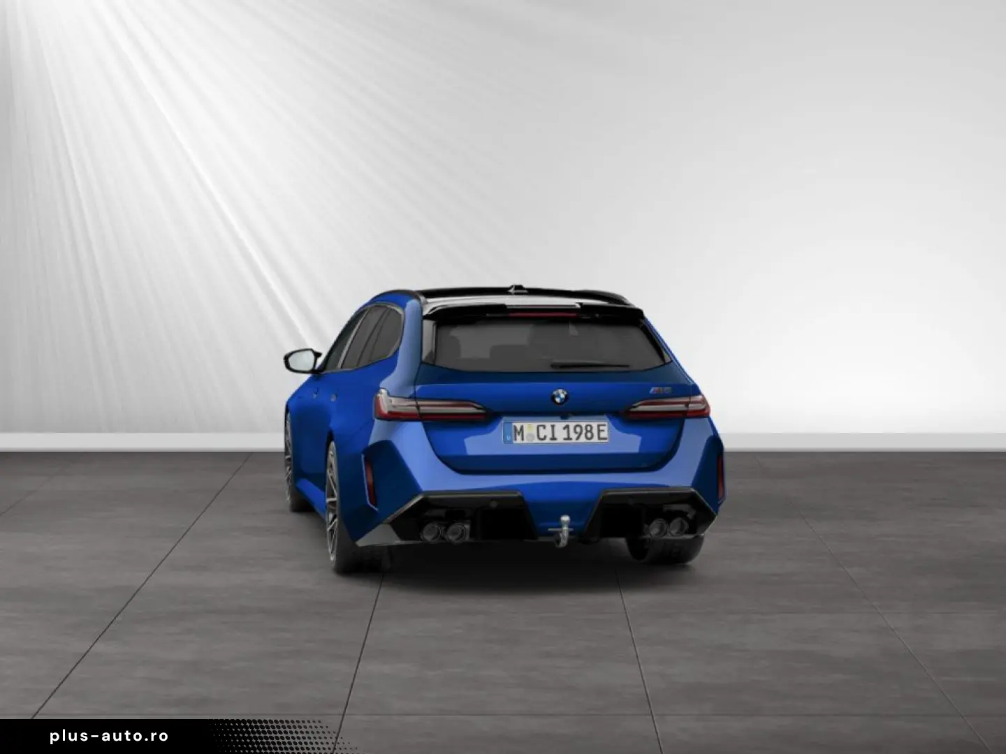 BMW M5 Touring AHK Panorama B&W Head-Up