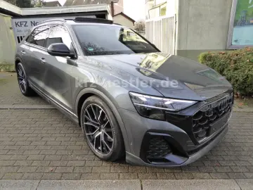 Audi Q8 50TDI 2xS Line Pano Towbar 22 All-wheel drive.