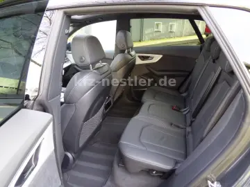 Audi Q8 50TDI 2xS Line Pano Towbar 22 All-wheel drive.