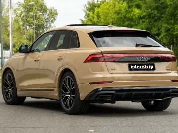 Audi Q8 50 TDI QUATTRO.SLINE.AHK.PANO.SOFT