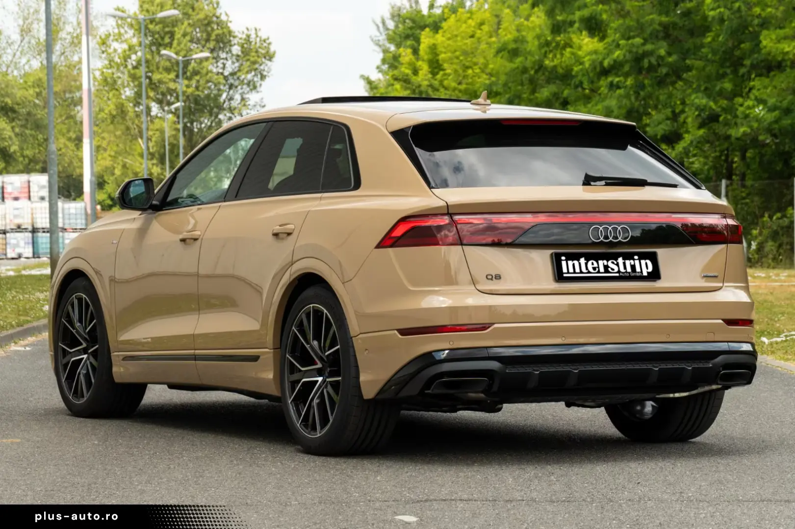 Audi Q8 50 TDI QUATTRO.SLINE.AHK.PANO.SOFT