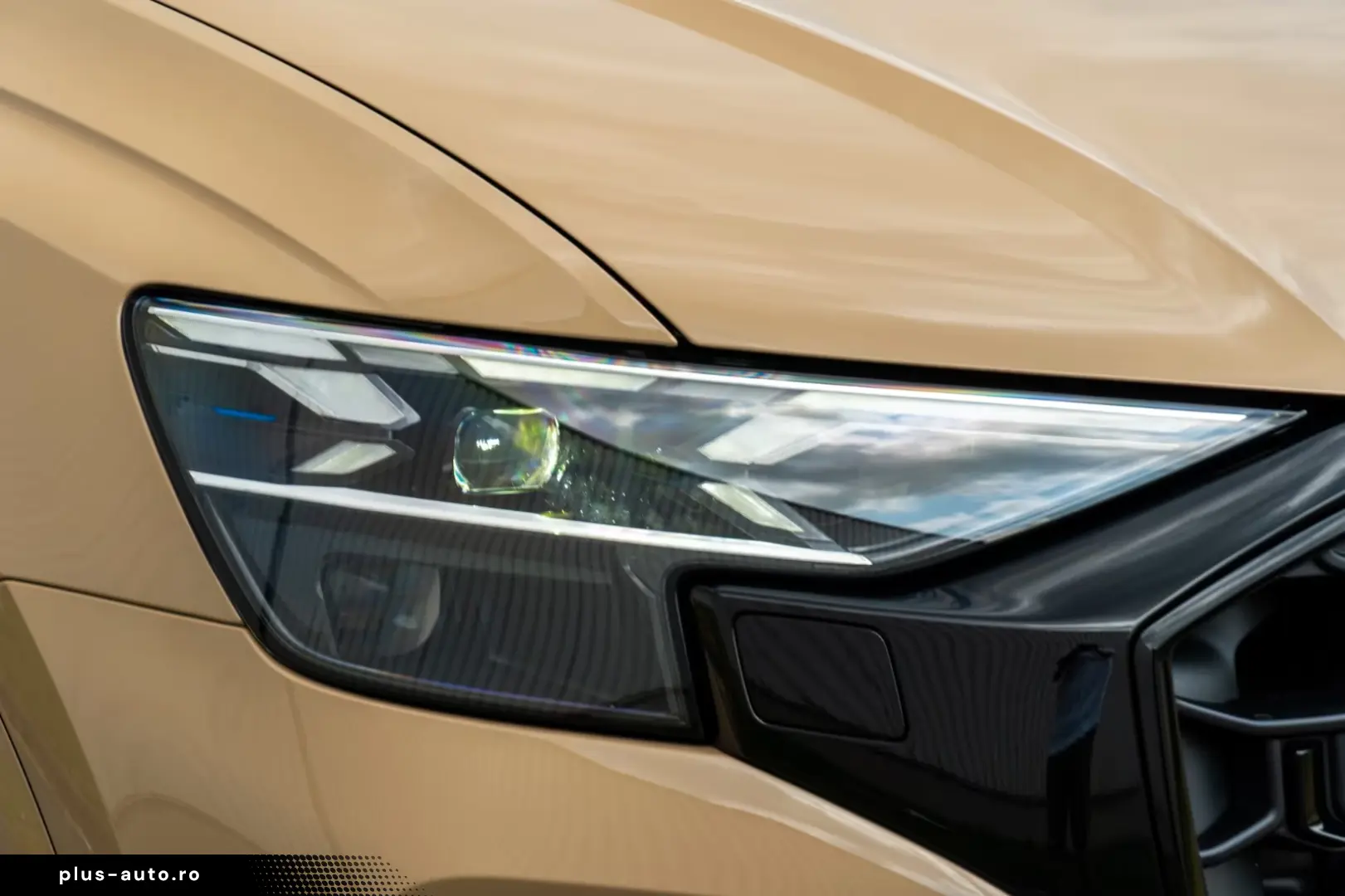 Audi Q8 50 TDI QUATTRO.SLINE.AHK.PANO.SOFT