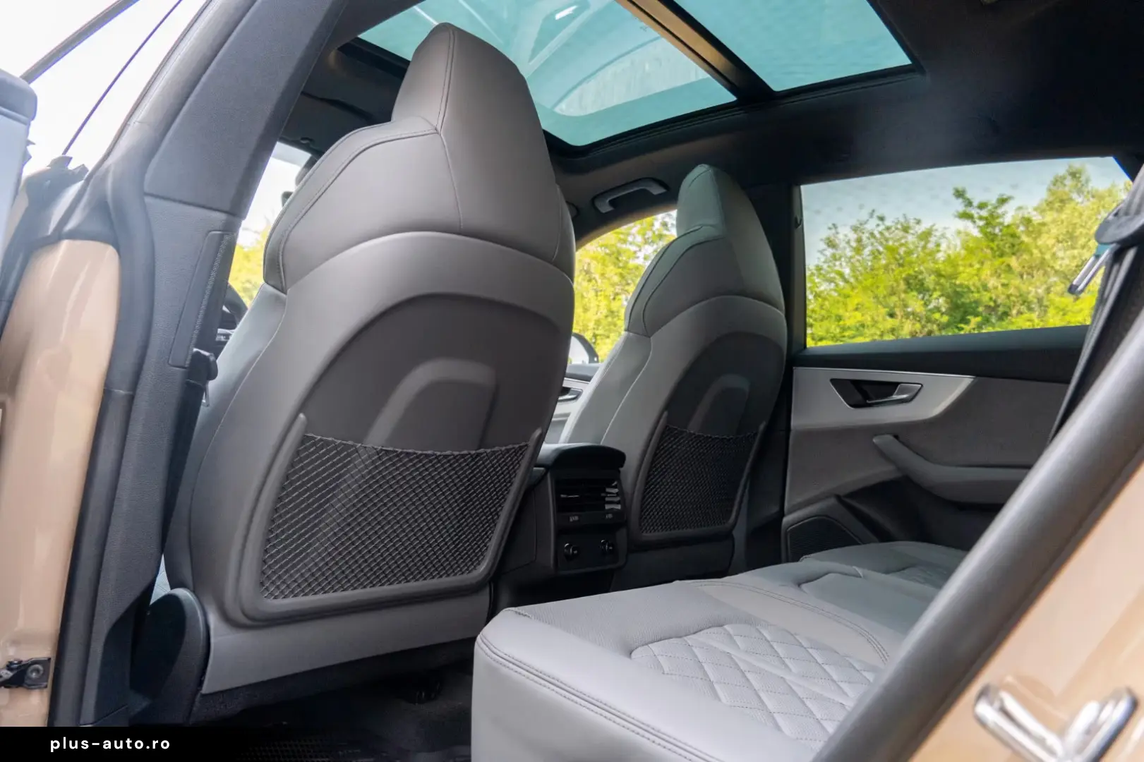 Audi Q8 50 TDI QUATTRO.SLINE.AHK.PANO.SOFT