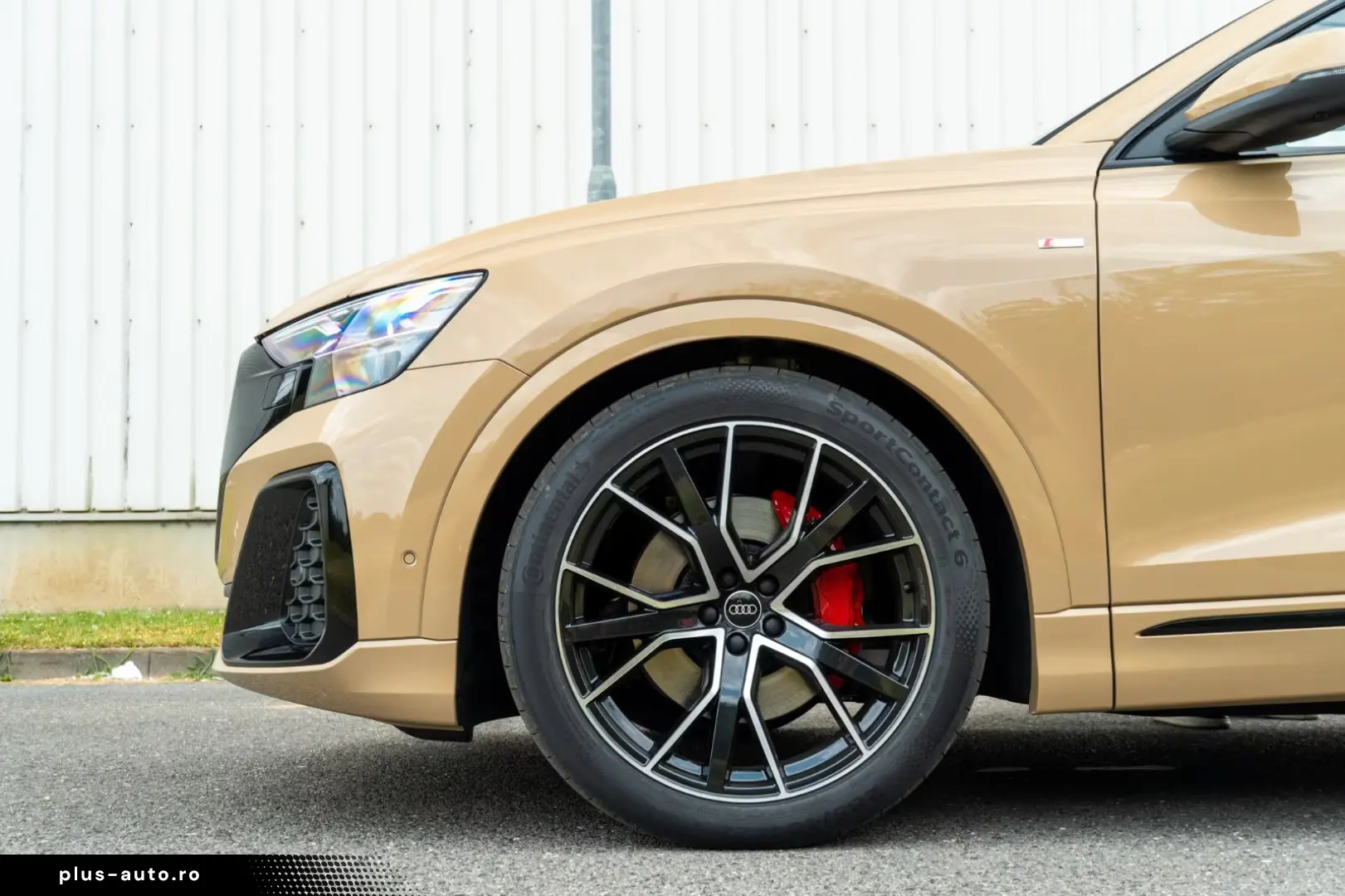 Audi Q8 50 TDI QUATTRO.SLINE.AHK.PANO.SOFT