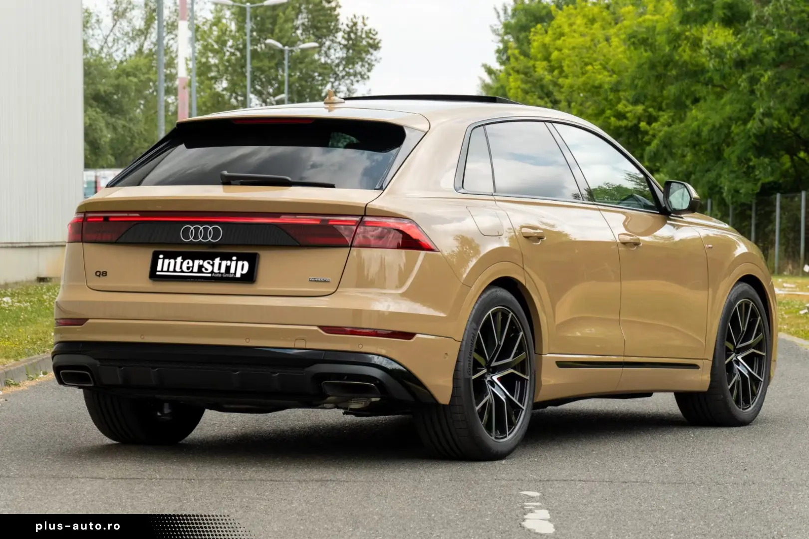 Audi Q8 50 TDI QUATTRO.SLINE.AHK.PANO.SOFT