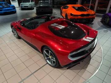 FERRARI 296 GTS  Assetto Fiorano FullCarbon Stripe