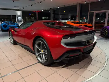 FERRARI 296 GTS  Assetto Fiorano FullCarbon Stripe