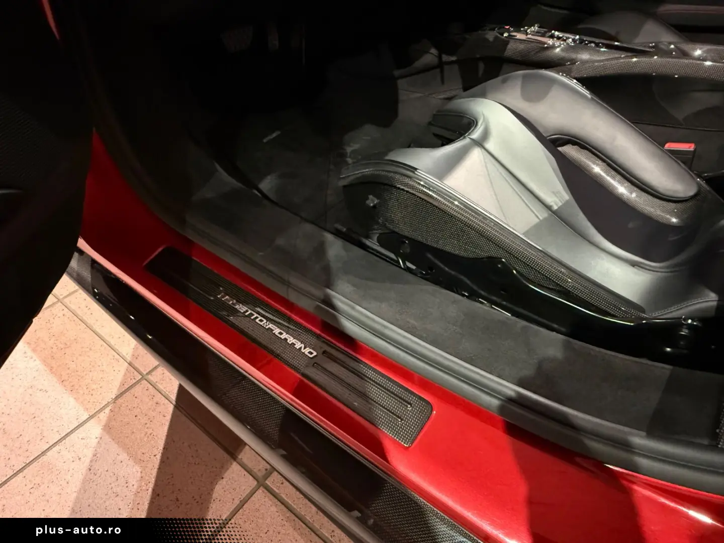 FERRARI 296 GTS  Assetto Fiorano FullCarbon Stripe