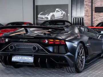 LAMBORGHINI Aventador SVJ Roadster  FULL CARBON 1.HAND MWST