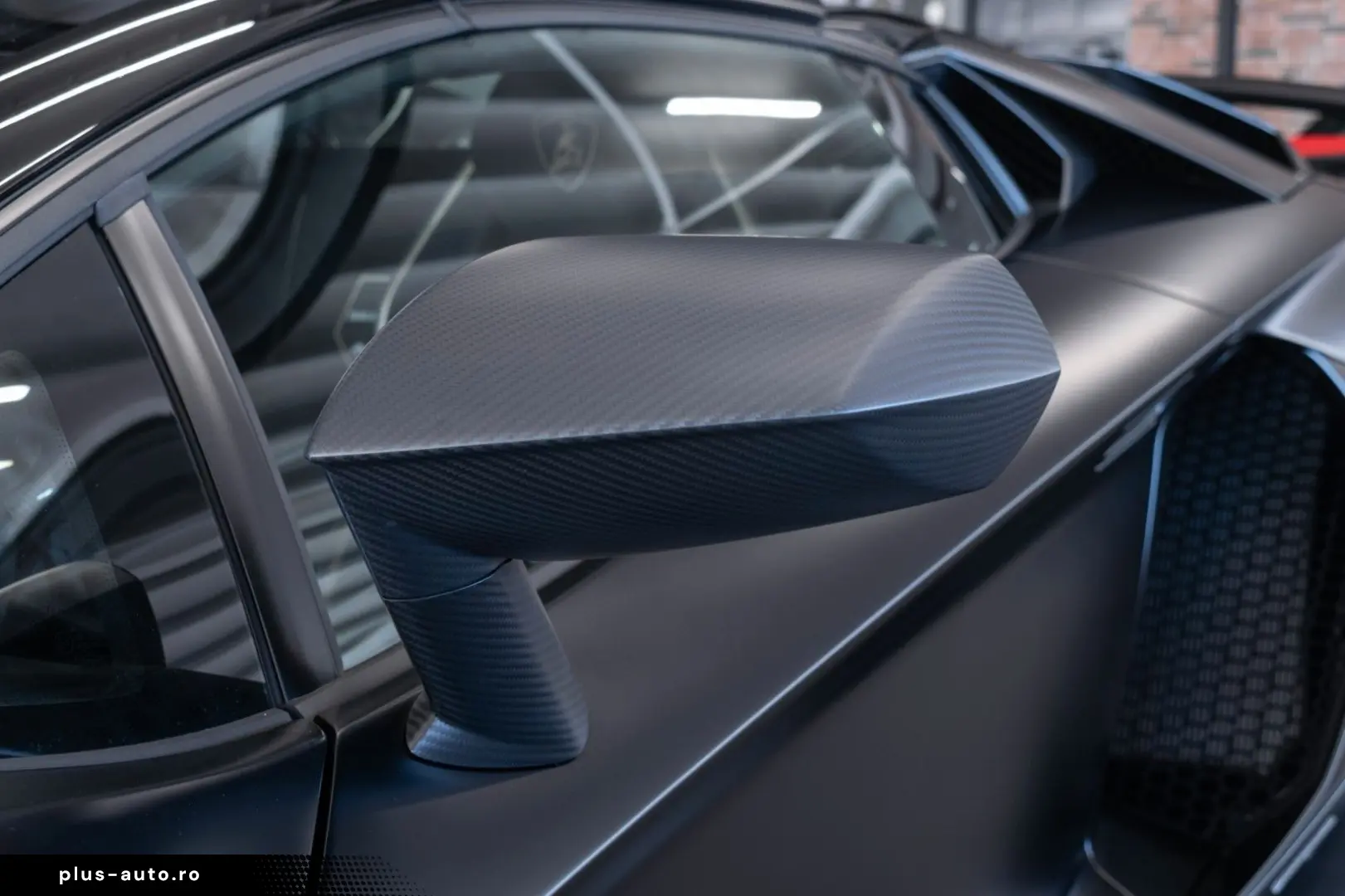 LAMBORGHINI Aventador SVJ Roadster  FULL CARBON 1.HAND MWST