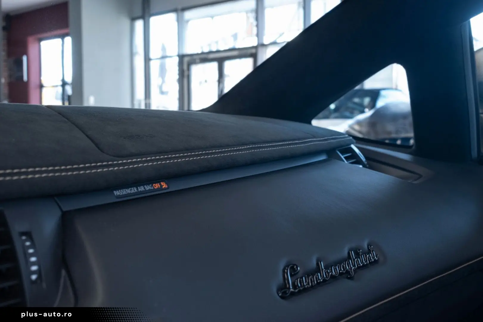 LAMBORGHINI Aventador SVJ Roadster  FULL CARBON 1.HAND MWST