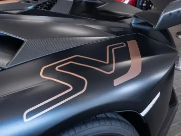 LAMBORGHINI Aventador SVJ Roadster  FULL CARBON 1.HAND MWST