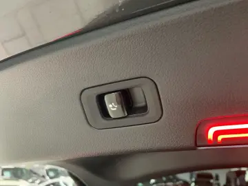 MERCEDES-BENZ GLC Coupe 300 de 4M AMG NIGHT AHK MEM HUD PANO