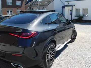 MERCEDES-BENZ GLC 300 d 4M AMG Line INT EXT PANO Night 360