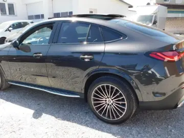 MERCEDES-BENZ GLC 300 d 4M AMG Line INT EXT PANO Night 360