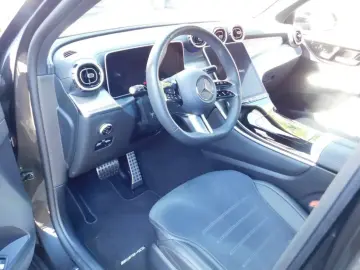 MERCEDES-BENZ GLC 300 d 4M AMG Line INT EXT PANO Night 360