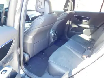 MERCEDES-BENZ GLC 300 d 4M AMG Line INT EXT PANO Night 360