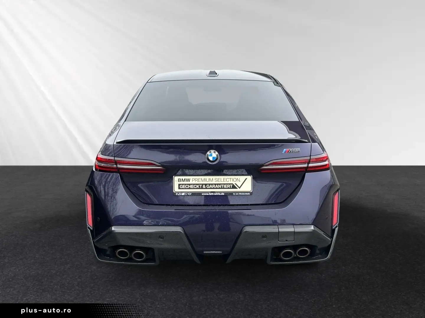 BMW M5 Limousine  Technoviolett  MDriver'sPack.