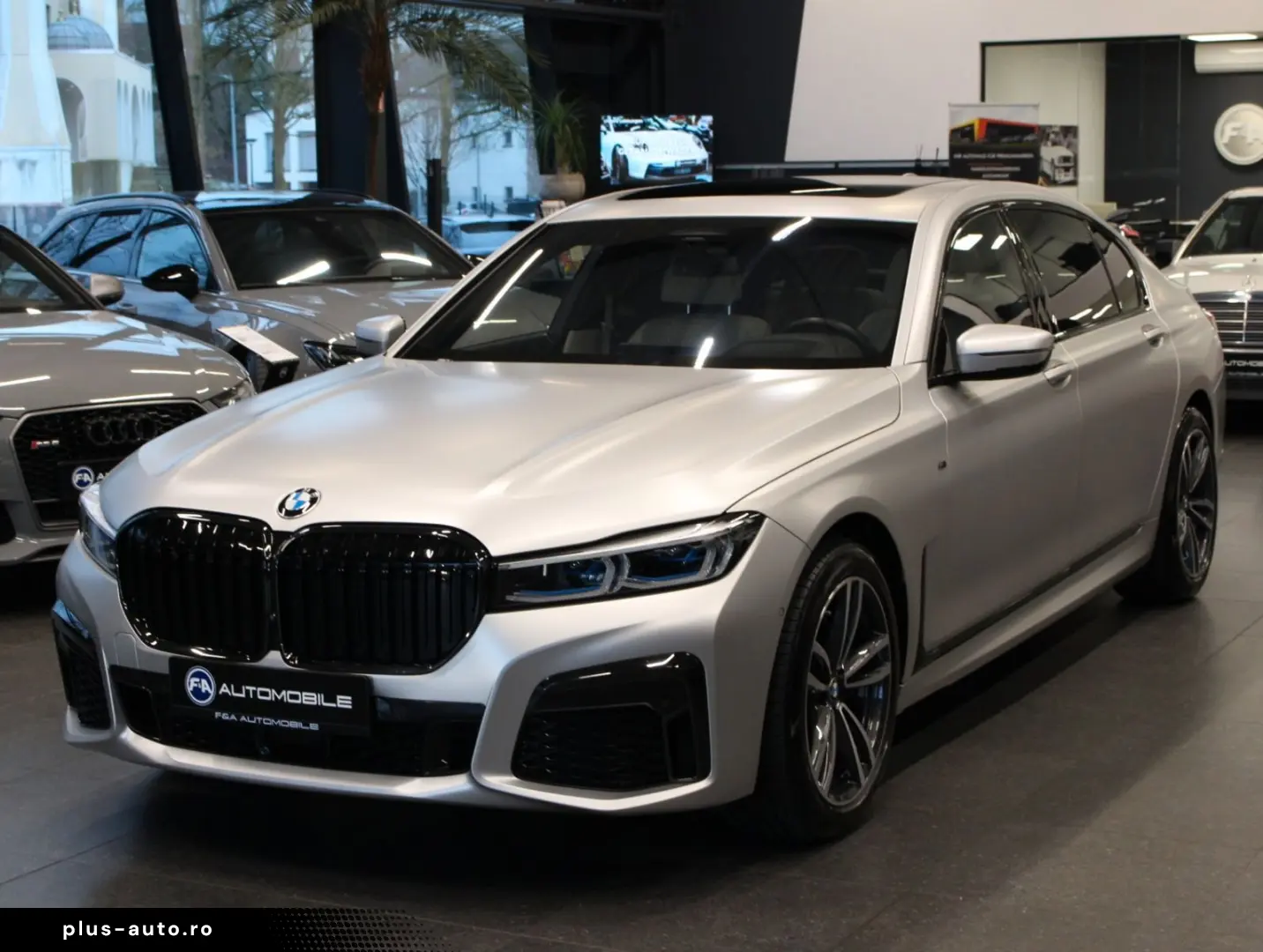 BMW 750 L i xDrive M Sport Executive Skylounge VOLL