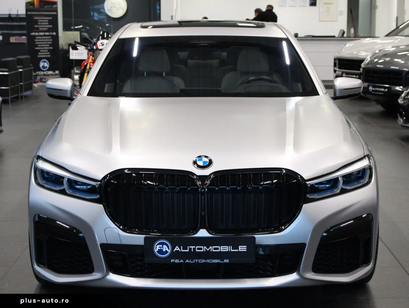 BMW 750 L i xDrive M Sport Executive Skylounge VOLL