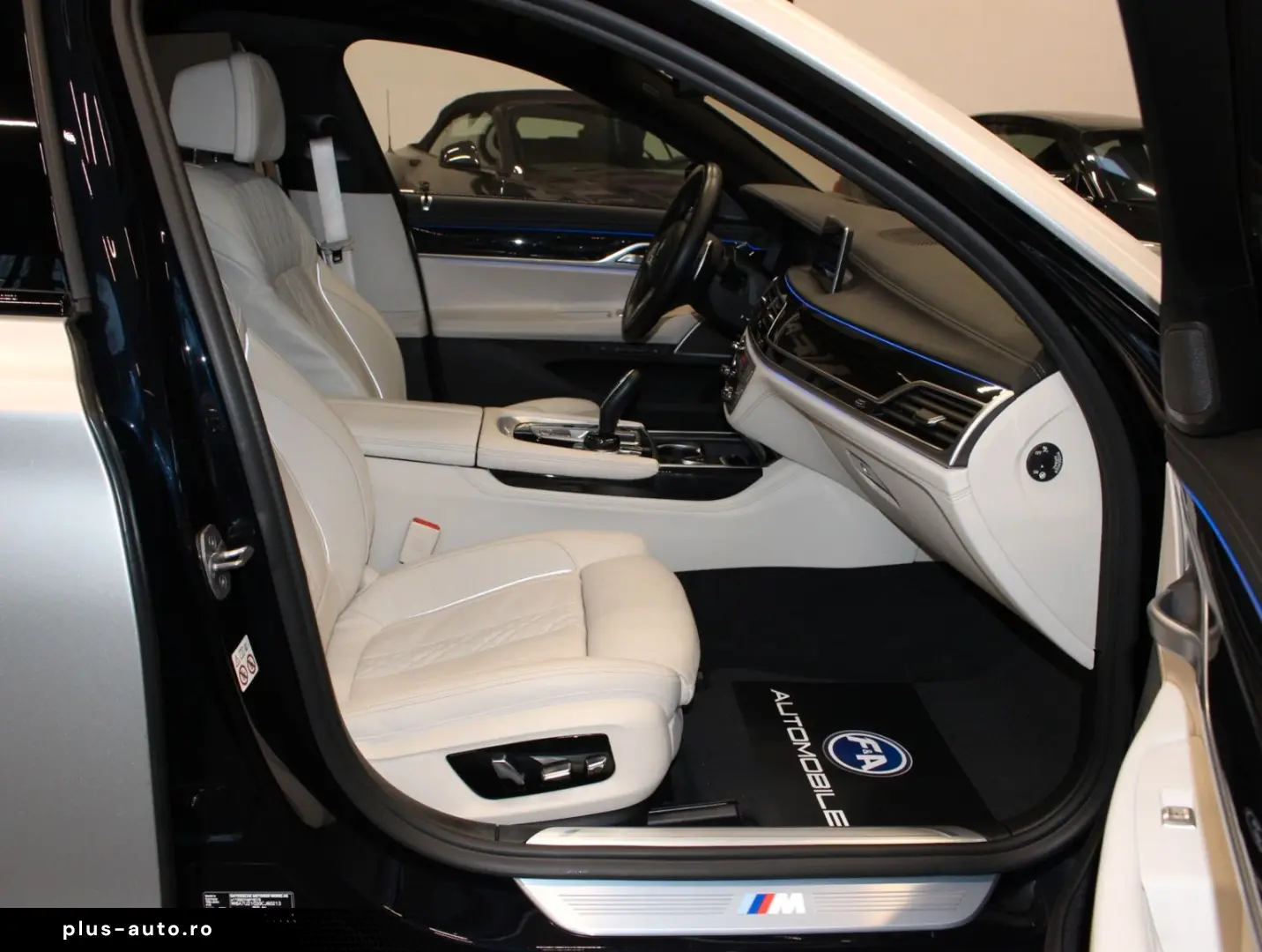 BMW 750 L i xDrive M Sport Executive Skylounge VOLL