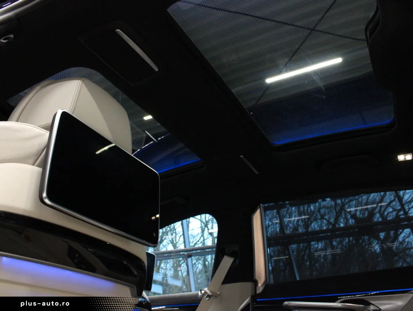 BMW 750 L i xDrive M Sport Executive Skylounge VOLL