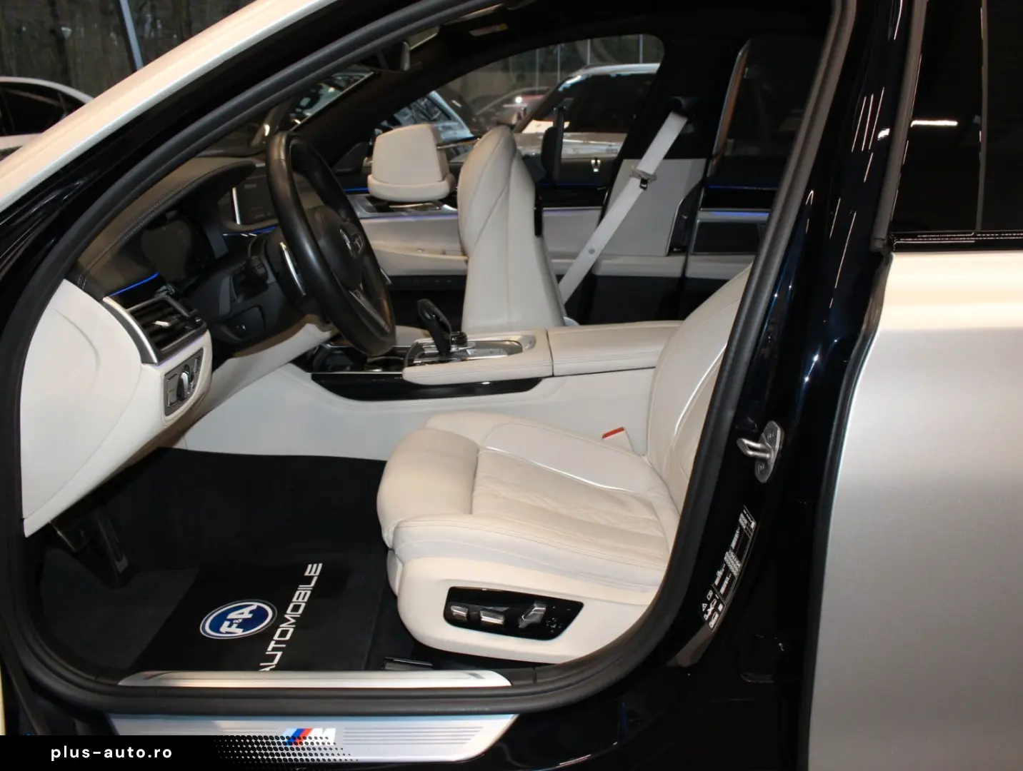 BMW 750 L i xDrive M Sport Executive Skylounge VOLL