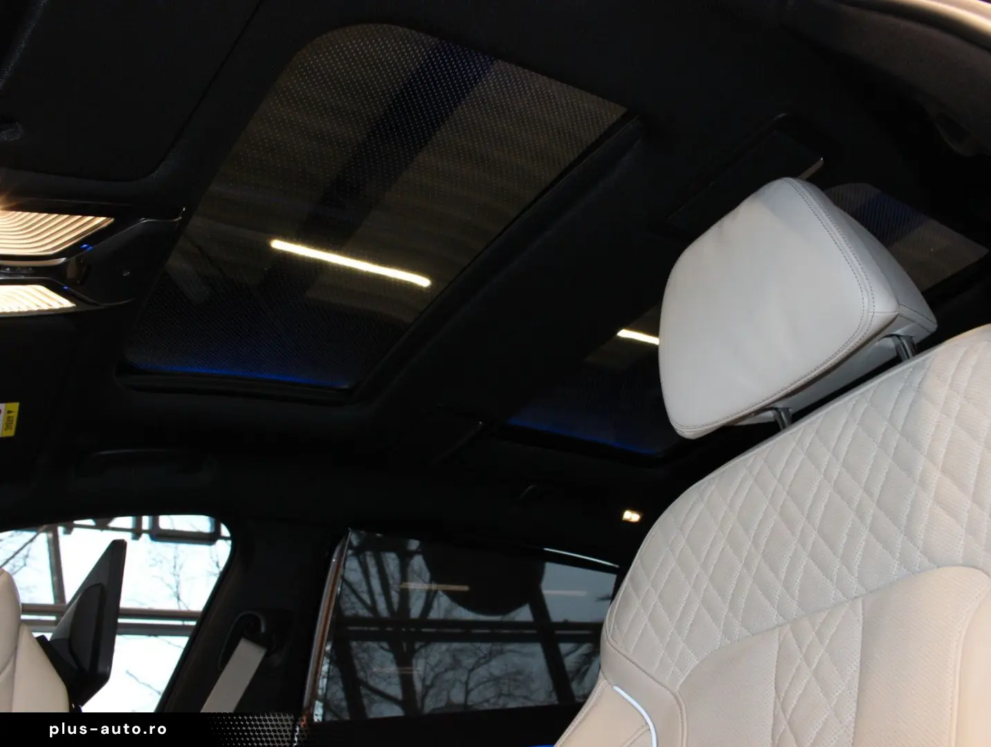 BMW 750 L i xDrive M Sport Executive Skylounge VOLL