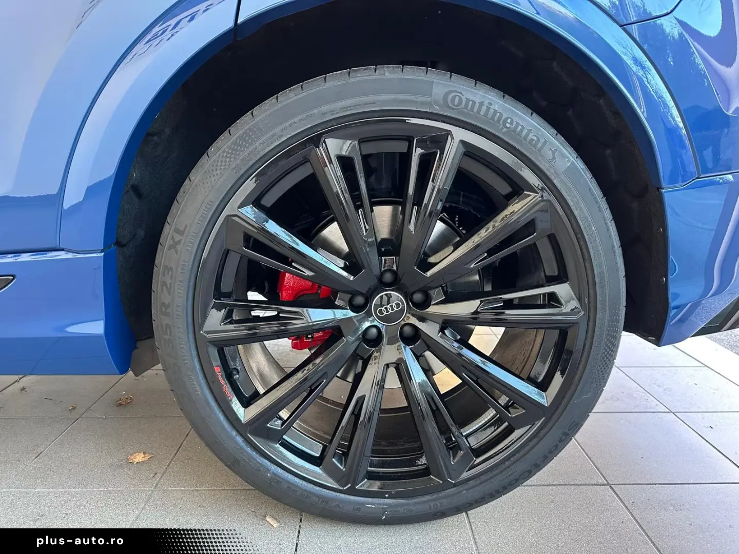 Audi Q8 50TDI Facelift MY26 blau-sw SLine Mtx Pan 23