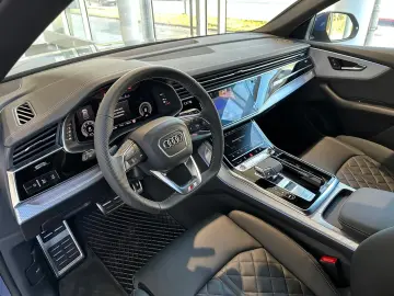 Audi Q8 50TDI Facelift MY26 blau-sw SLine Mtx Pan 23