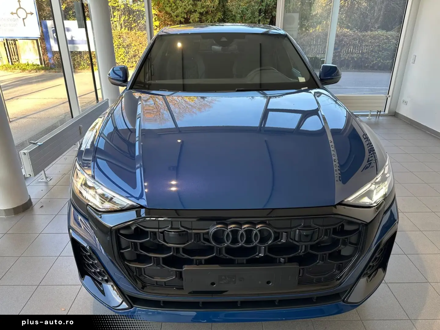 Audi Q8 50TDI Facelift MY26 blau-sw SLine Mtx Pan 23