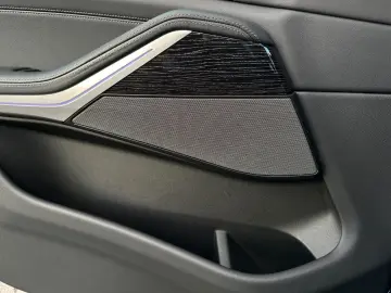 BMW X5 xDr40d M Sport Pro PANO M-Sitze Iconic Sitzkl