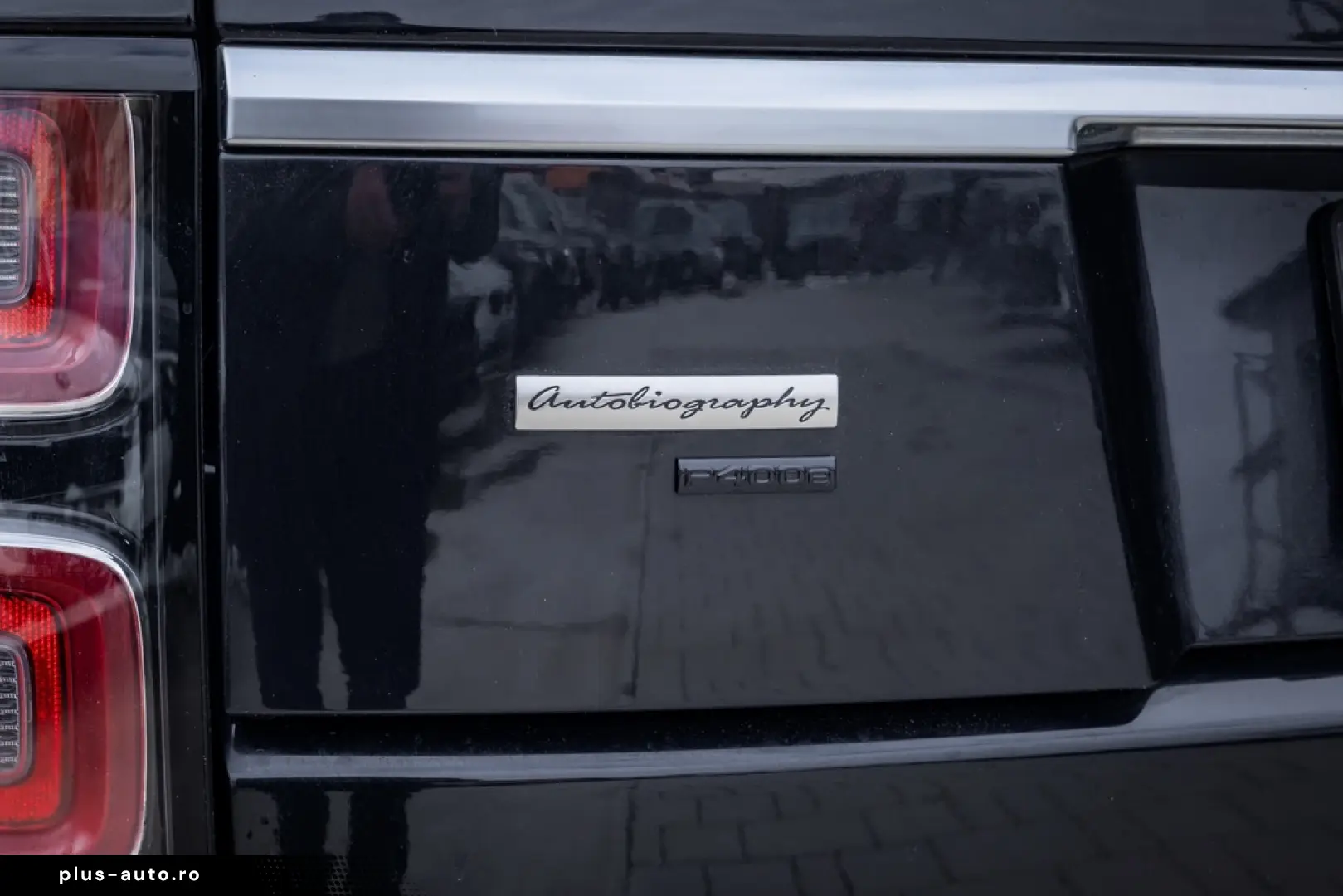 Land Rover Range Rover P400E Autobiography