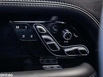 Land Rover Range Rover P400E Autobiography