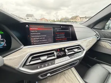BMW X5xDrive 45e MSport 360 ACC HUD LASER M50Jahre