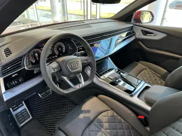 Audi Q8 50TDI Facelift MY26 rot-sw SLine Mtx Pan 23