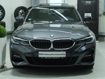 BMW 330e xDrive M Sport HUD Leder H&K Sport Boost