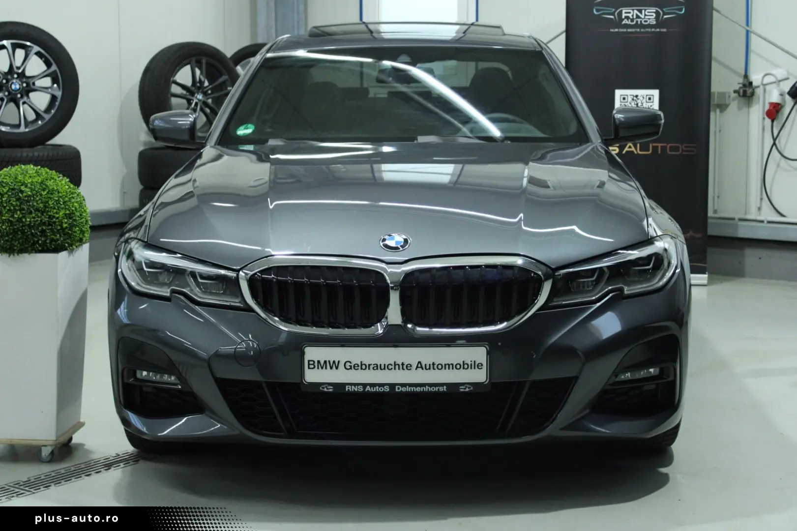 BMW 330e xDrive M Sport HUD Leder H&K Sport Boost