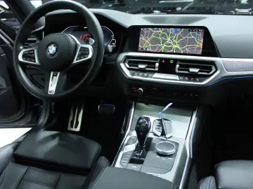 BMW 330e xDrive M Sport HUD Leder H&K Sport Boost